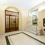 Elegant Apartment Rome